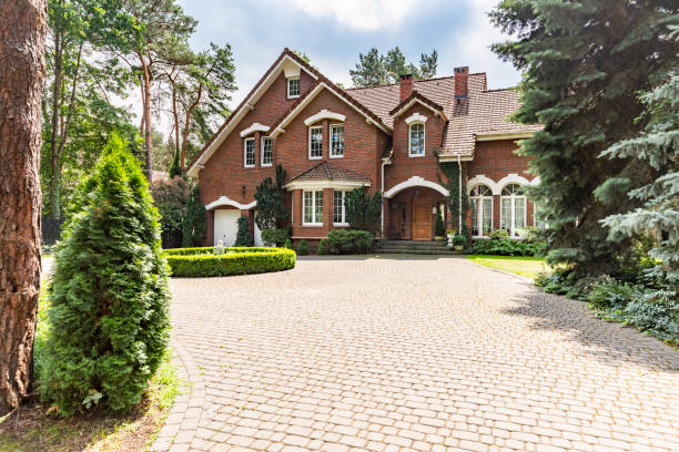 Paver Driveway Replacement in Edgemont Park, MI